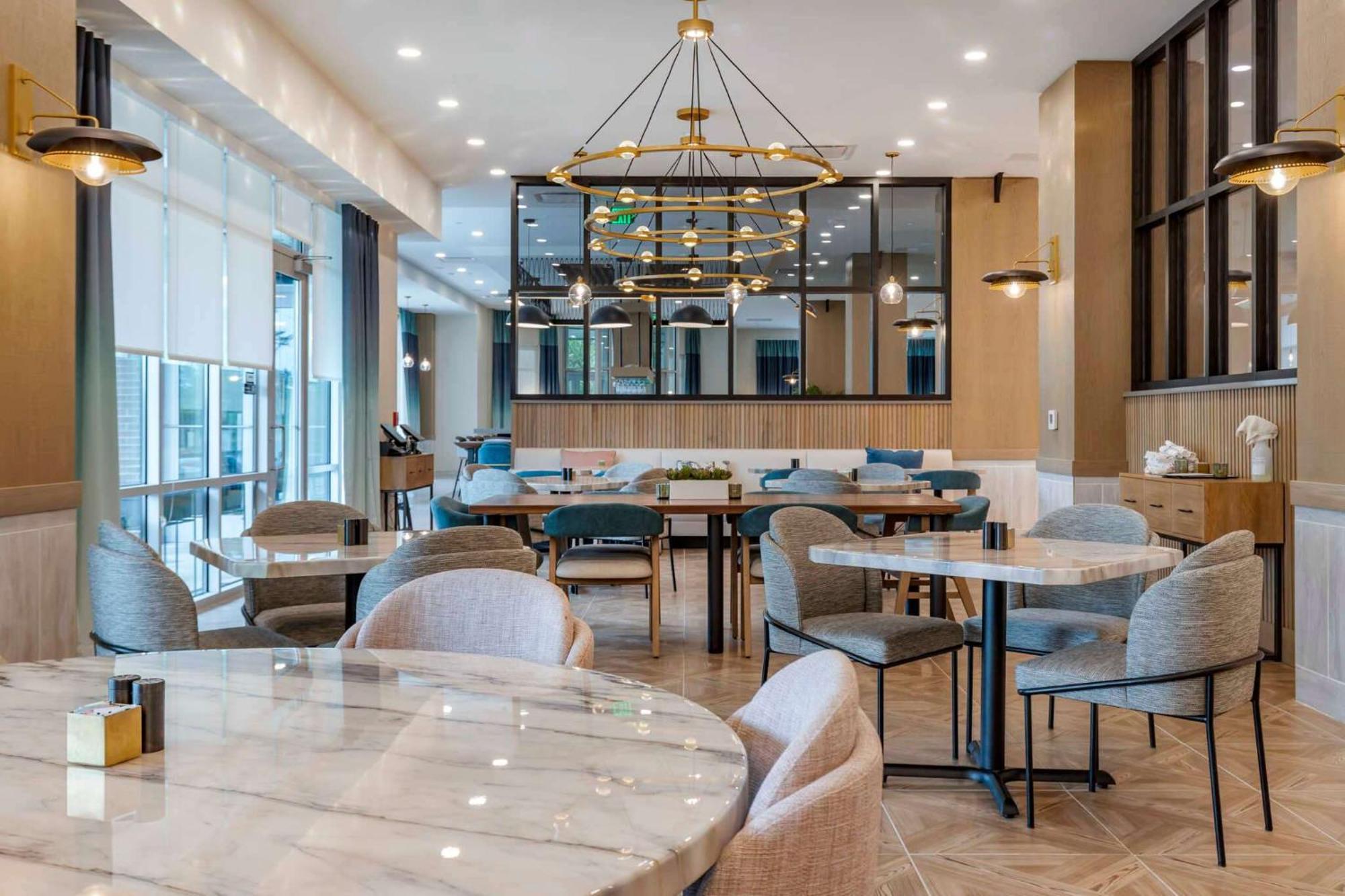 Cambria Hotel Columbia Downtown The Vista Екстериор снимка